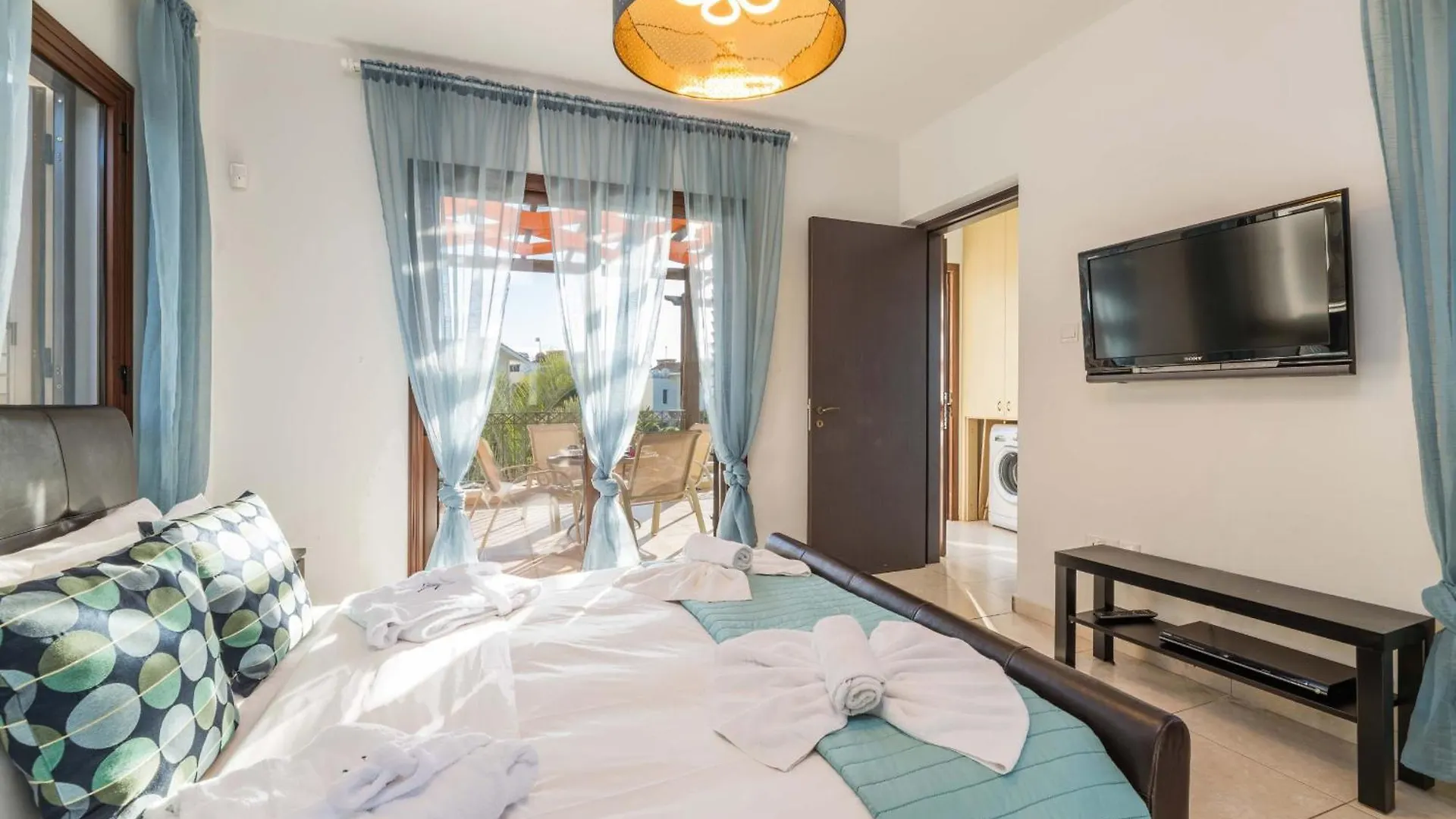 Villa Anna Maria Ayia Napa